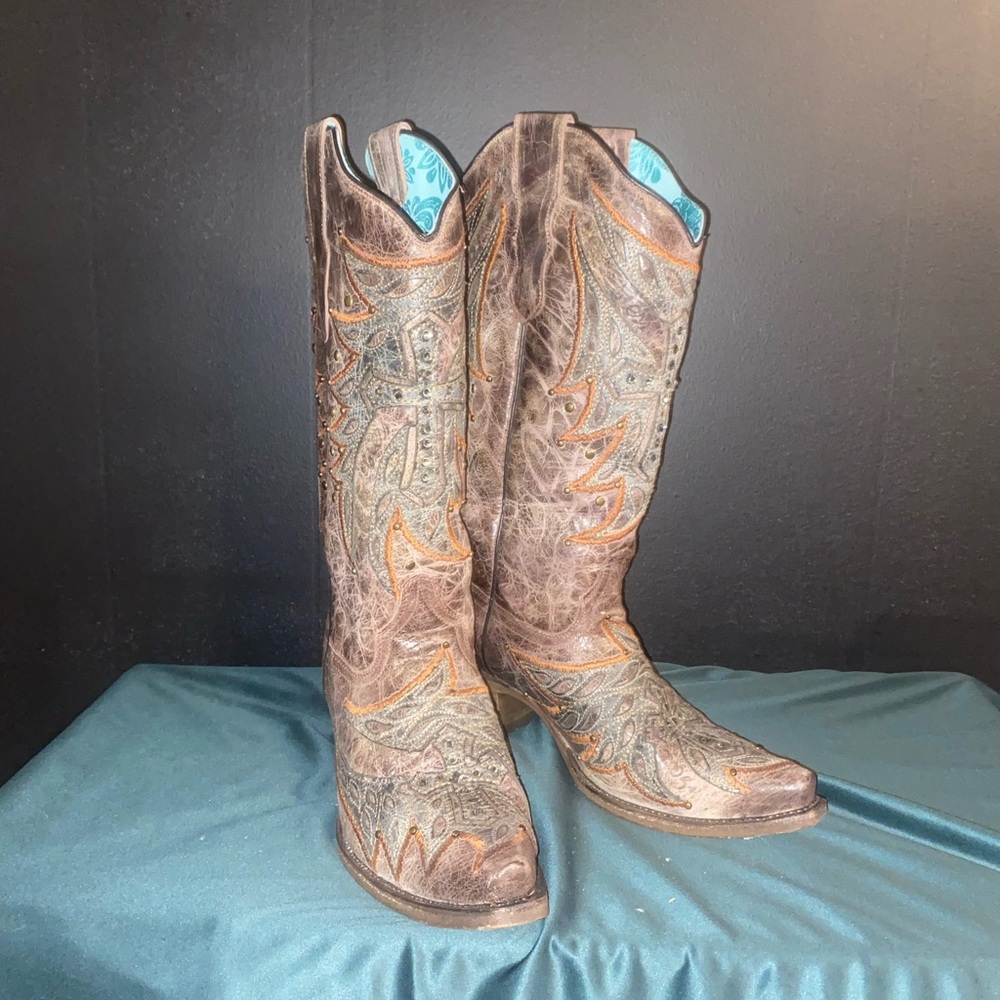 NEW CORRAL W BOOTS